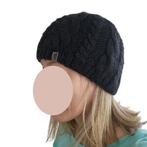 North Face black knit beanie